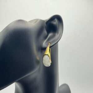 Ivory Glow Earrings